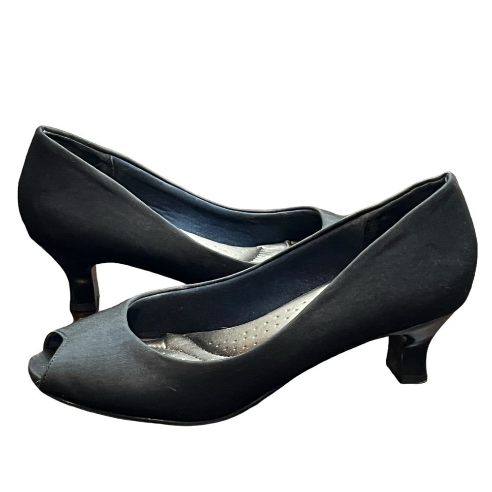 Abella 'Legassi' Open Toed Heels Size 7